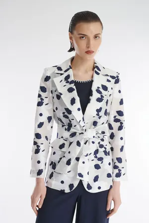 Caterina Leman ZA8105-128 01/15