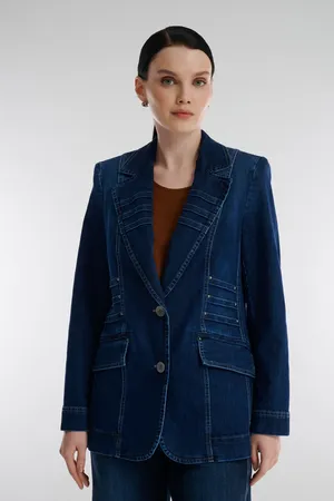 Caterina Leman ZA8668-136 00/15