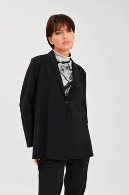 Sarah Pacini 232.13.042 02