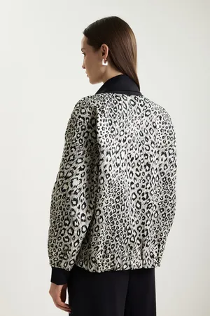 Shan 52568-75 950 Leo