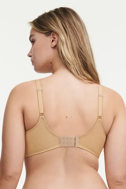 Бюстгальтеры Chantelle C12Q10 0CK Toffee Sequins