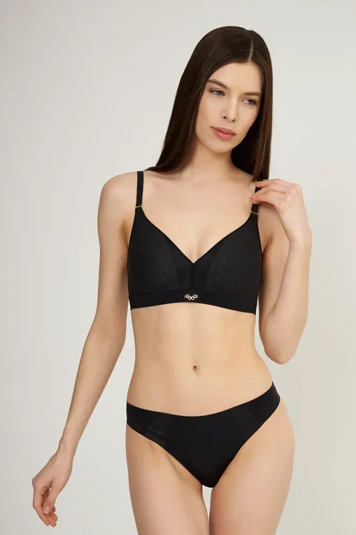 Бюстгальтеры Chantelle C18IQ9 011 Black