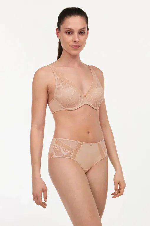 Трусы Chantelle C11M40 01N Golden beige