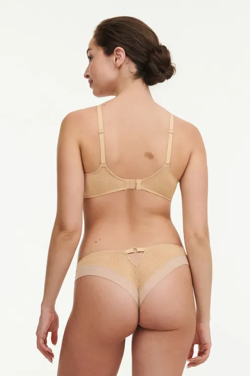 Трусы Chantelle C12Q90 0CK Toffee Sequins