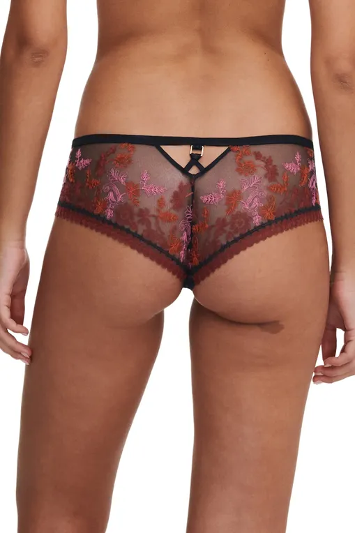 Трусы Chantelle C16Q40 0M8 Black flowers multicolor
