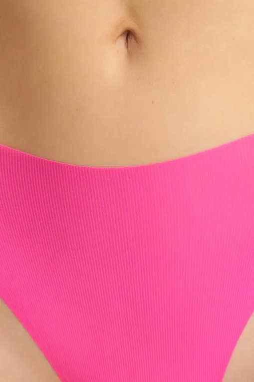 Трусы Chantelle C22HA3 06X Fuchsia purple