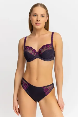 Conturelle 81005 726 Cosmic Violet