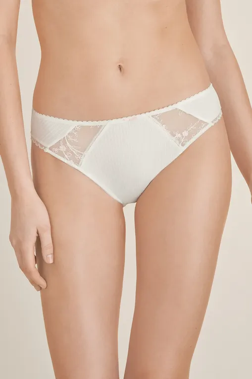Трусы Conturelle 810840 710 Cream