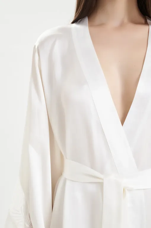 Халаты Chantelle C17WV0 0LW Milk