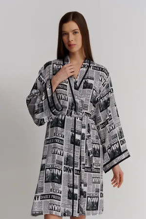 DKNY YI10033 003 White Logo