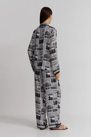 DKNY YI90033 003 White Logo