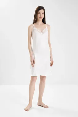 Chantelle C17WW5 0LW Milk