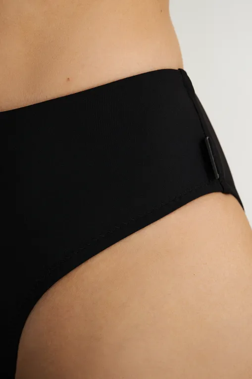 Купальники Shan 42560-36 800 Black