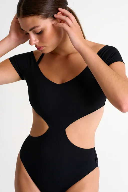 Купальники Shan 42393-07 800 Caviar