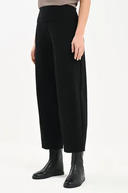 Sarah Pacini 232.13.009 02