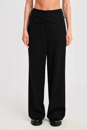 Sarah Pacini 232.13.025 02