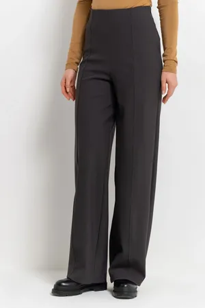 Sarah Pacini 232.13.530 32