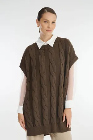 Caterina Leman W24-28 390