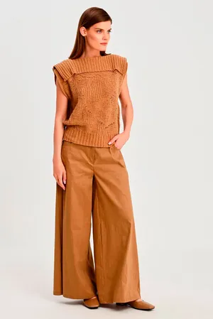 Sarah Pacini 232.11.054 35