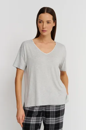 DKNY YI2419330 037 Lt Grey