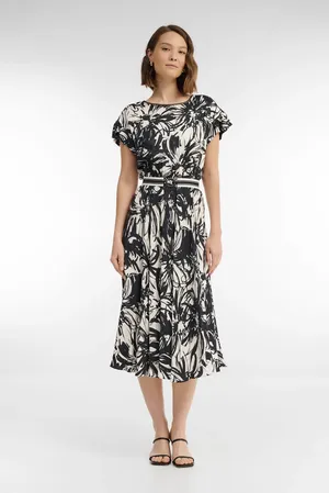 Caterina Leman SU7149-158 01/09