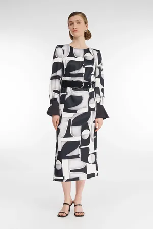 Caterina Leman SU7459-62 09/01