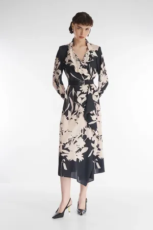 Caterina Leman SU7884-356 09/02