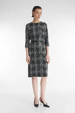 Caterina Leman SU8138-286 09/14