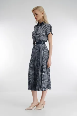 Caterina Leman SU8252-178 15/01