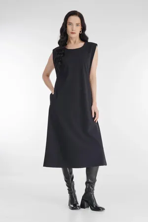 Sarah Pacini 242.13.018 02