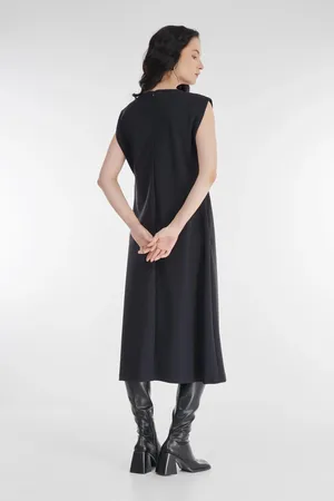 Sarah Pacini 242.13.018 02