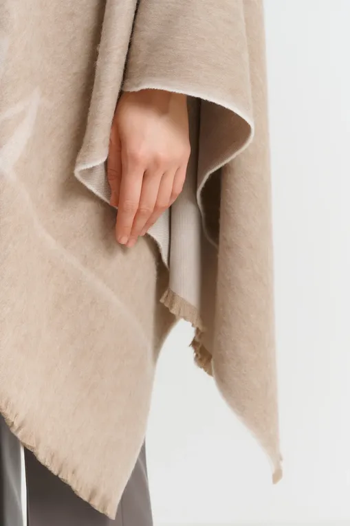 Пончо MM SALOON 251673102 001 SAND