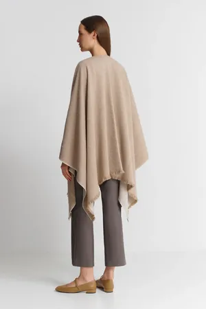 MM SALOON 251673102 001 SAND