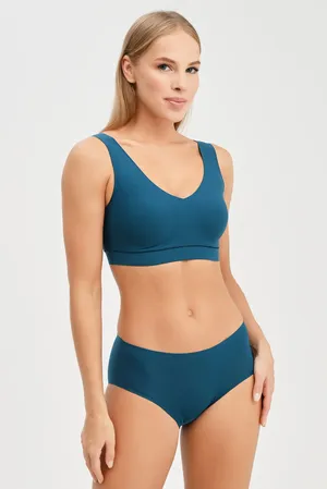 Chantelle C16A10 0BK Oriental green