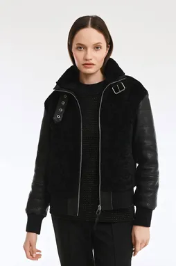 Caterina Leman KU5221 00/09