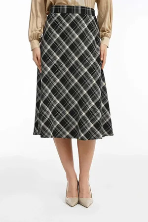 Caterina Leman SA6636-129 08/09