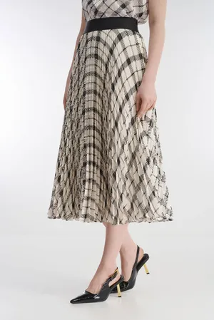 Caterina Leman SA8420-199 02/09