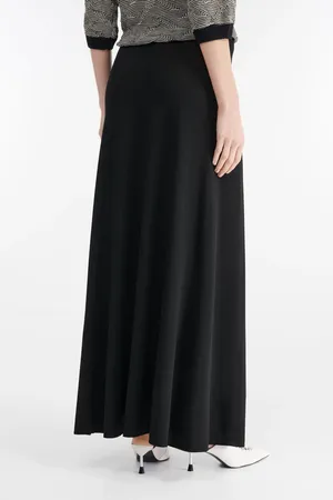 Sarah Pacini 251.11.045 02