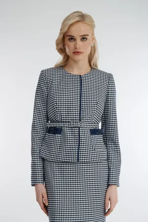 Caterina Leman ZA8248-176 15/01