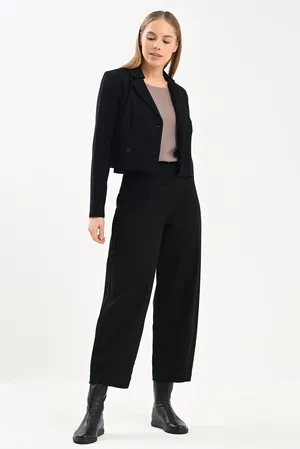 Sarah Pacini 232.13.004 02