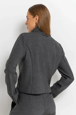 Sarah Pacini 232.13.017 06