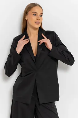 Sarah Pacini 232.13.032 02